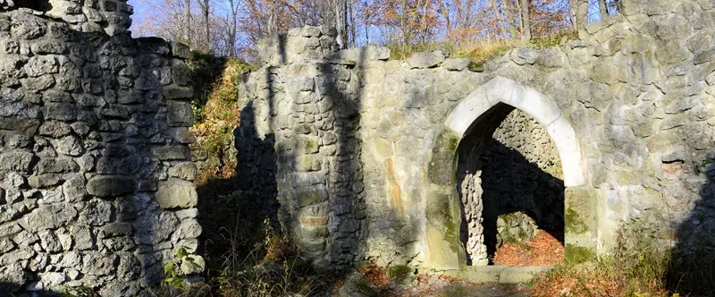 Zřícenina hradu Šostýn